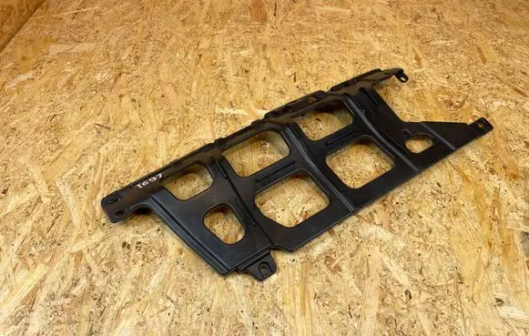 Hyundai Kona I Front bumper mounting bracket 86535K4AA0