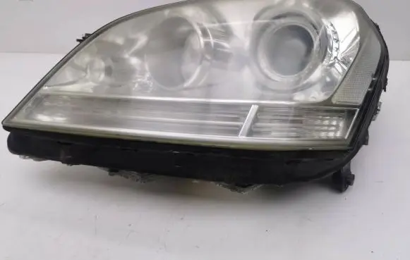 Mercedes-Benz ML W164 Headlight/headlamp A0038205126 5DV00829000