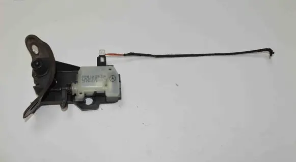 Mercedes-Benz CLS C219 Other devices A2518200197
