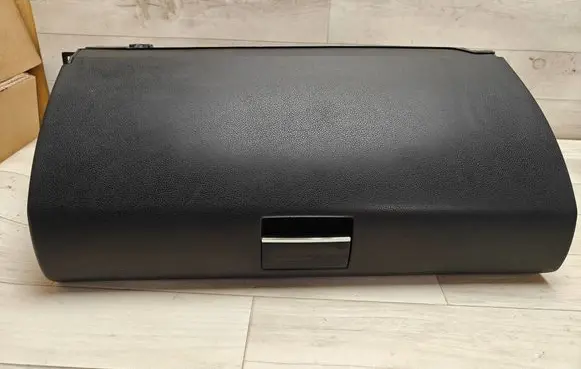 Mercedes-Benz A W169 Glove box 1005483