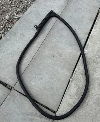 Porsche Taycan 9J1 Front door rubber seal 