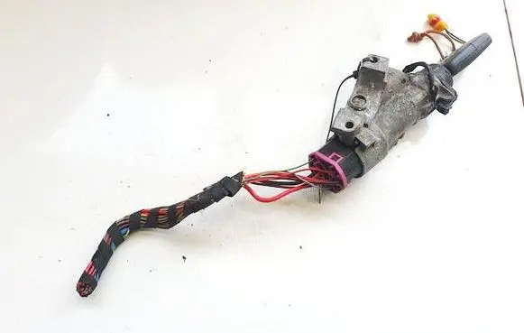 Skoda Fabia Mk2 (5J) Ignition lock 4B0905851C