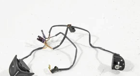 Porsche 911 996 Steering wheel buttons/switches 99334783100