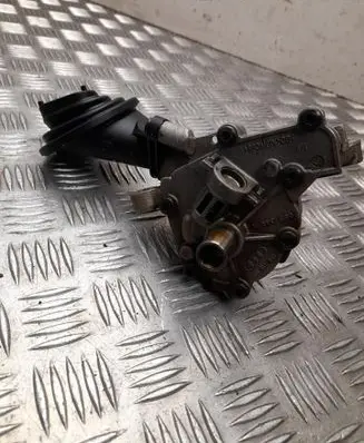Audi Q7 4M Oil pump 06E115105