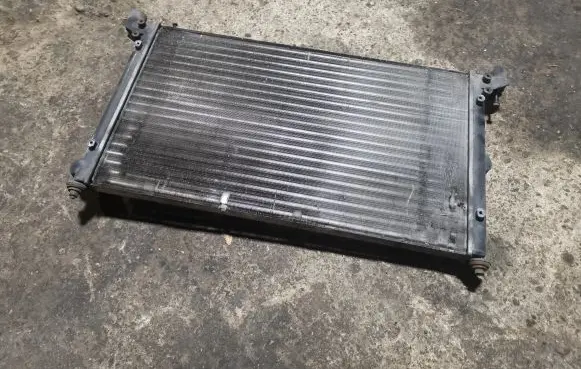 Ford Galaxy Coolant radiator 67304 521211