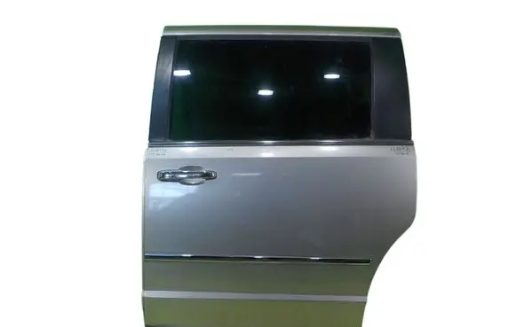 Chrysler Grand Voyager V Rear door LEWE