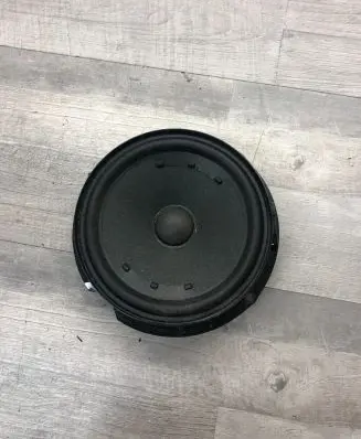 Volkswagen Golf Sportsvan Front door speaker 5G0035453G 0302158003A 30467863062