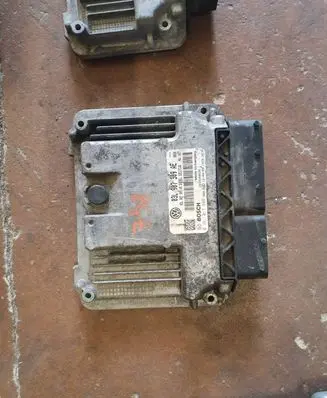Volkswagen Caddy Engine control unit/module 03L907309AE 0281017946