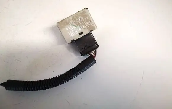 Lexus IS 220D-250-350 Other relay 8198030170