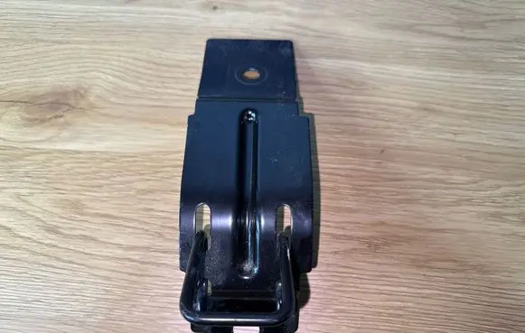 Dodge Caliber ISOFIX Bracket 07907