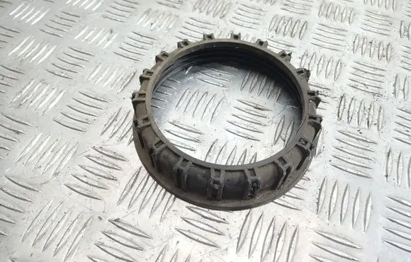 Mitsubishi Carisma In tank fuel pump screw locking ring/nut 