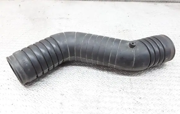 Volkswagen PASSAT B3 Air intake duct part