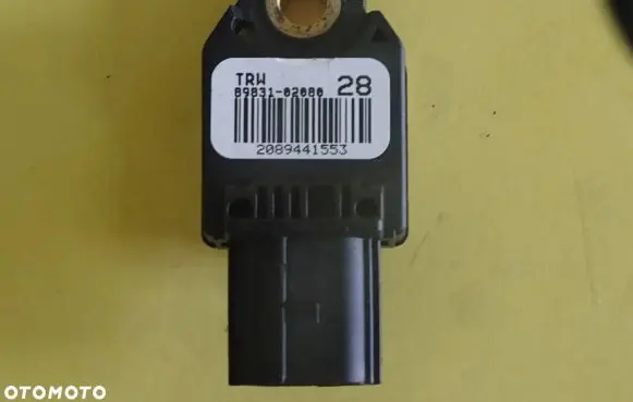 Toyota Auris 150 Airbag deployment crash/impact sensor 89831-02080 8983102080