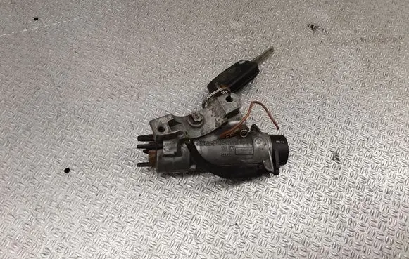 Volkswagen Golf IV Ignition lock 4B0905851C