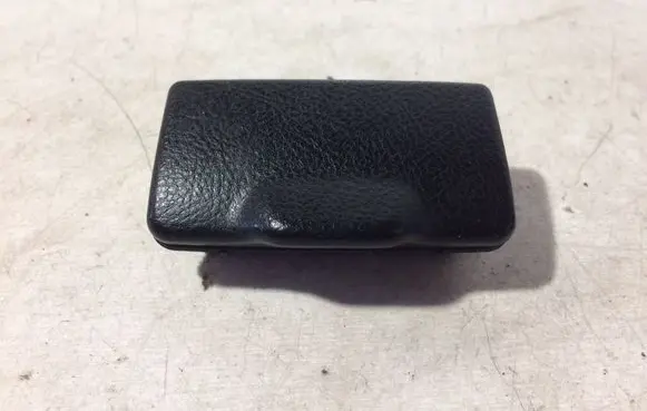 Lexus IS 200-300 Ashtray (rear) 