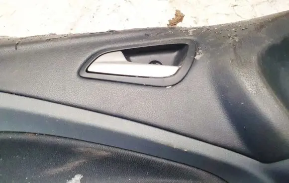 Front door interior handle