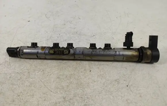Fuel main line pipe