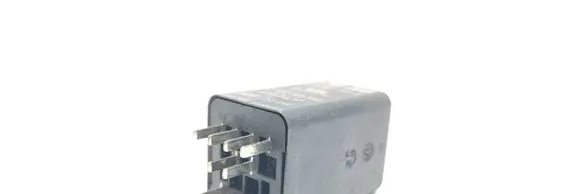 Audi A5 8T 8F Glow plug pre-heat relay 038907281B 4035637 0522120503