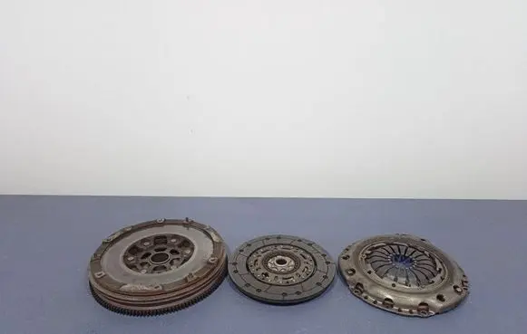 Opel Zafira B Clutch set kit 55557313