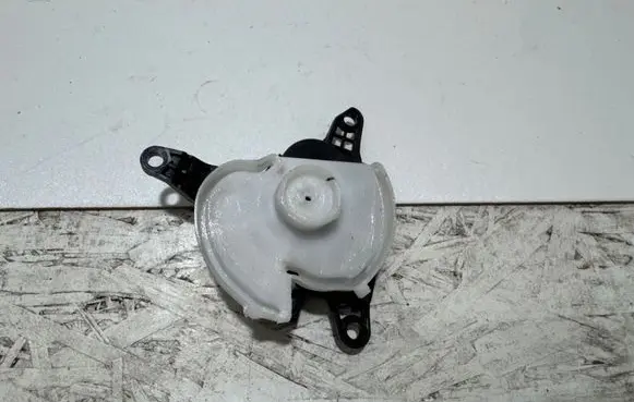 Hyundai Ioniq 5 Air flap motor/actuator EA1F0HNECA RLTB4820