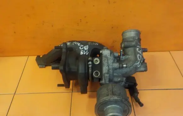 Audi A4 S4 B7 8E 8H Turbo 119B2