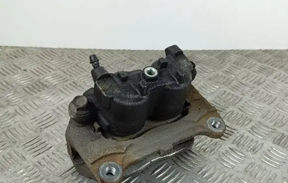 Mitsubishi Eclipse Cross Front brake caliper