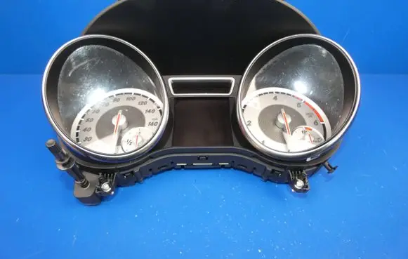 Mercedes-Benz GLA W156 Speedometer (instrument cluster) A1569004601 0263698065 A1179014100