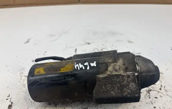 BMW 1 E82 E88 Starter motor 8506657