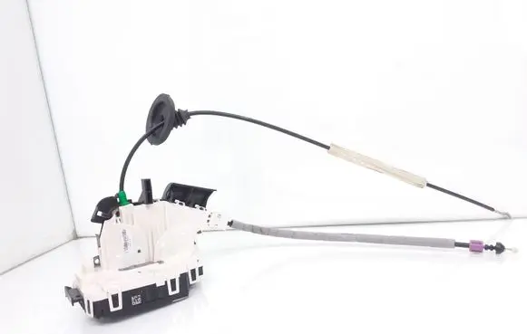 Mercedes-Benz E A207 Front door lock A2077603840 A2047203035
