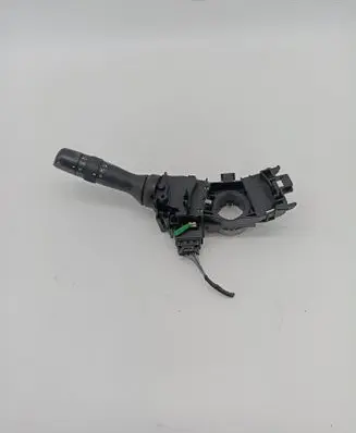 Toyota Yaris Indicator stalk 173832