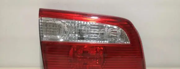 Mazda 626 Tailgate rear/tail lights P0662