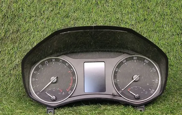 Skoda Octavia Mk2 (1Z) Speedometer (instrument cluster) 1Z0920903D