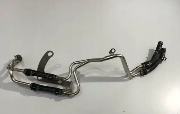 Audi A1 Fuel line/pipe/hose 04C121497G
