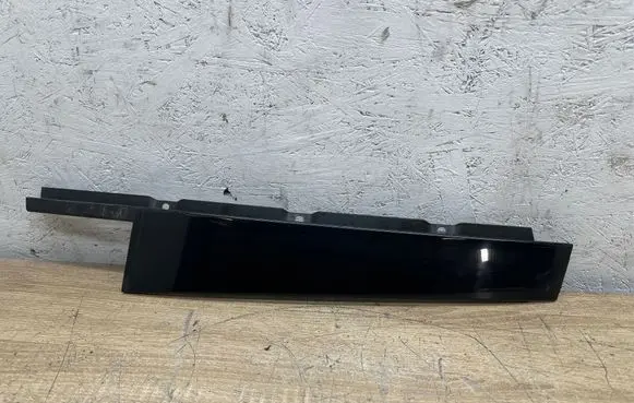 Audi A8 S8 D4 4H Rear door glass trim molding 4H0839902R