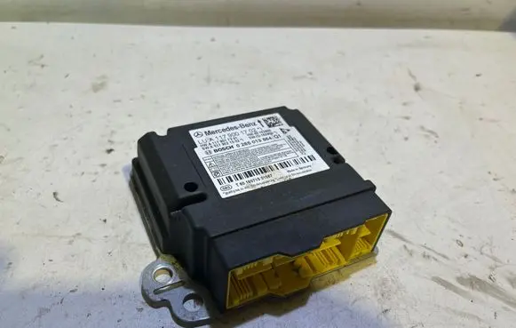 Mercedes-Benz CLA C117 X117 W117 Airbag control unit/module A1179001702 A1179017301
