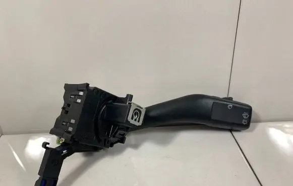 Volkswagen Golf Plus Wiper control stalk 1K0953519