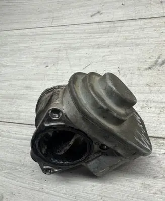 Skoda Octavia Mk2 (1Z) Throttle body valve 038128063L B82410450