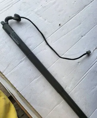 Ford Mondeo MK V Tailgate strut DS73A402A54AC 911322
