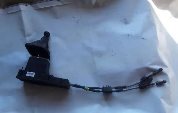 Citroen C4 II Picasso Gear shifter/selector 9806773880