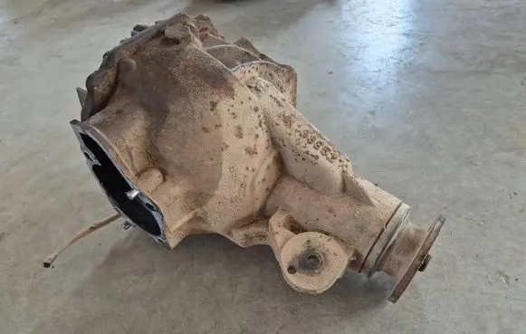 Mitsubishi L200 Front differential 3541A017
