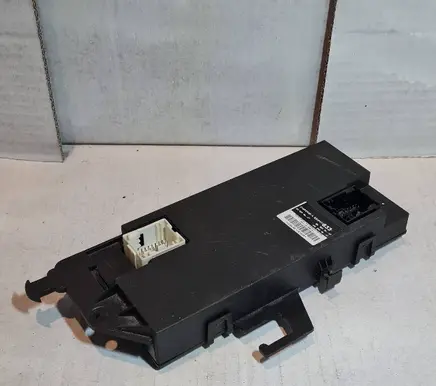 Renault Espace - Grand espace IV Comfort/convenience module 21003306A 8200414833 3306427430050