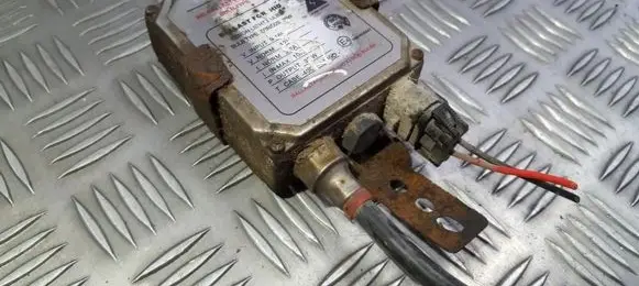 Volvo S40, V40 Headlight ballast module Xenon