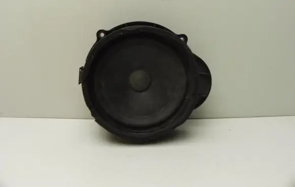 Land Rover Discovery 4 - LR4 Front door high frequency speaker BH2218808DA R995