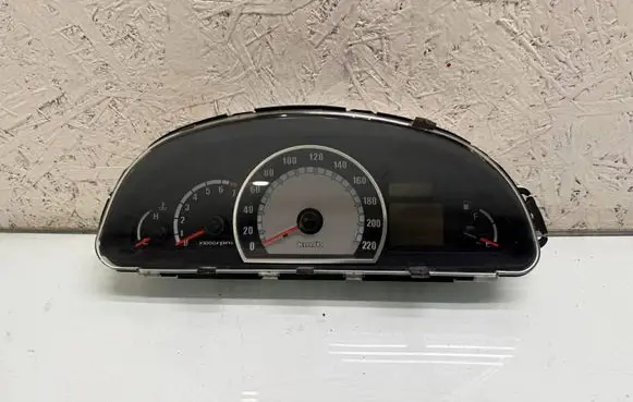 Hyundai Matrix Speedometer (instrument cluster) 9400317340