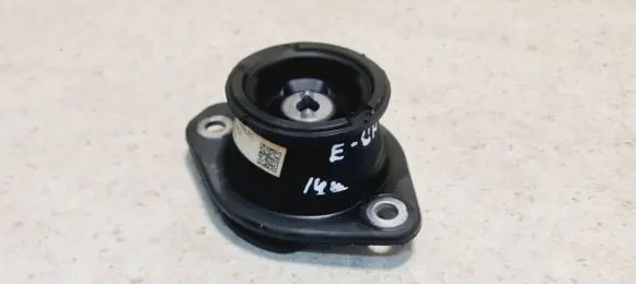 Volkswagen e-Up Engine mount bracket 12E199555A 31052014 X44TKN00005MLR