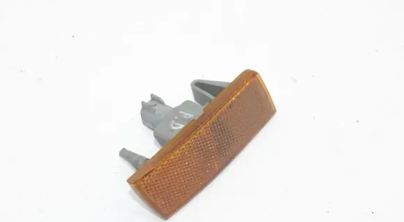Chrysler 300 - 300C Front fender indicator light A00158622E