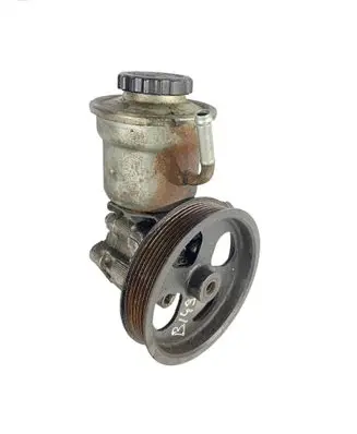 Toyota Corolla Verso AR10 Power steering pump