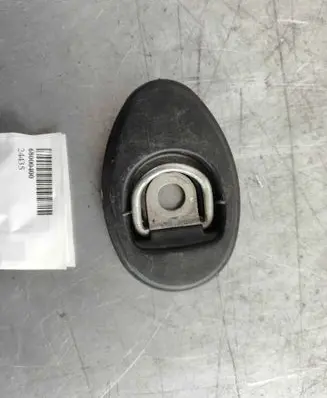 Maserati Quattroporte Tie down hook / loop 68000400