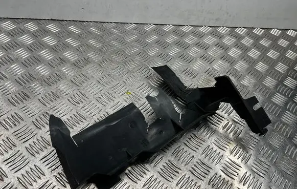 Skoda Octavia Mk2 (1Z) Intercooler air guide/duct channel 1Z0121283B