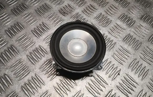 Land Rover Discovery 3 - LR3 Panel speaker XQM000400